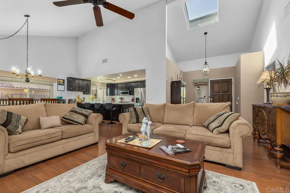 346 Hunter Court Alpine, CA 91901