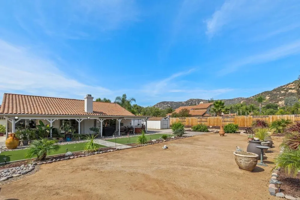 346 Hunter Court Alpine, CA 91901