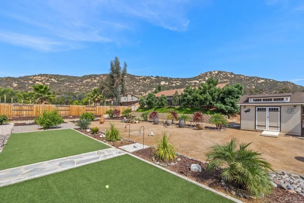 346 Hunter Court Alpine, CA 91901