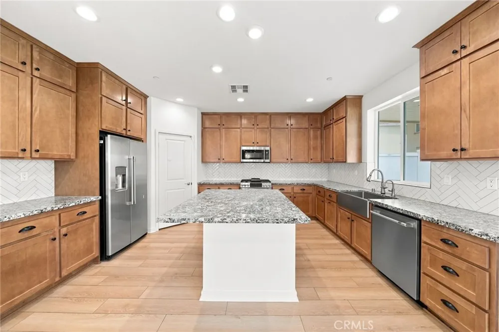 11554 Hanna Beaumont, CA 92223