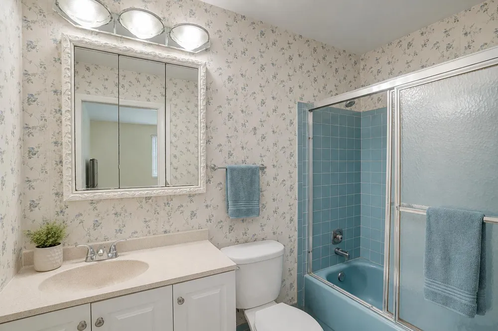 5780 FERNLEY DRIVE W #144 West Palm Beach, FL 33415