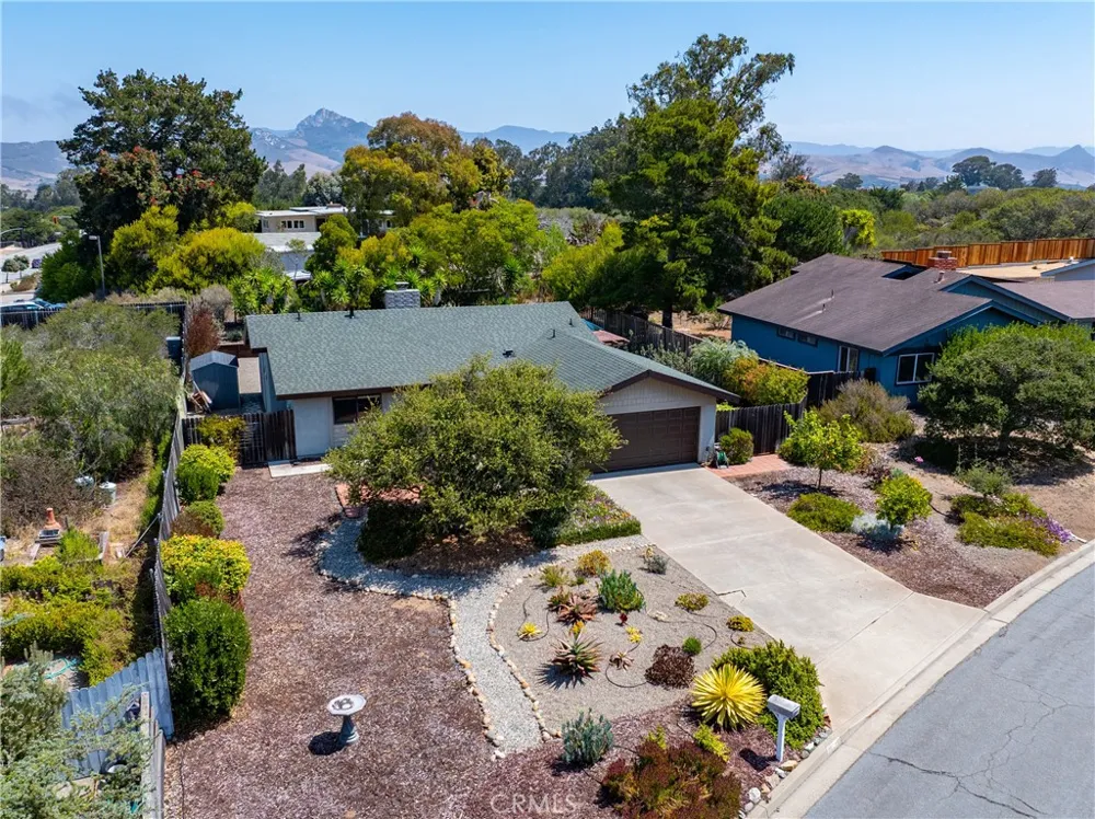 1340 Bay Oaks Los Osos, CA 93402