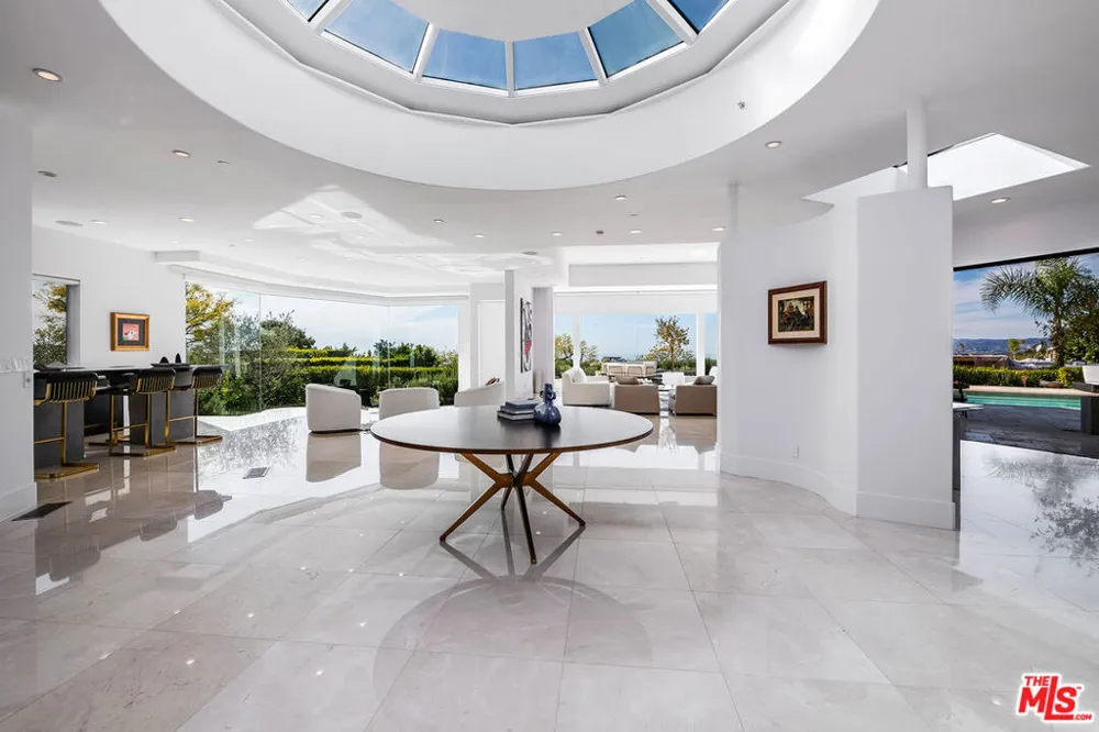 580 Chalette Drive Beverly Hills, CA 90210