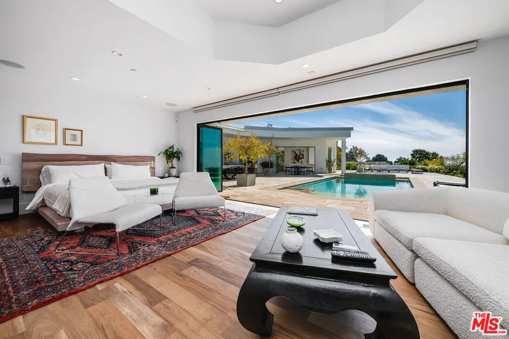 580 Chalette Drive Beverly Hills, CA 90210
