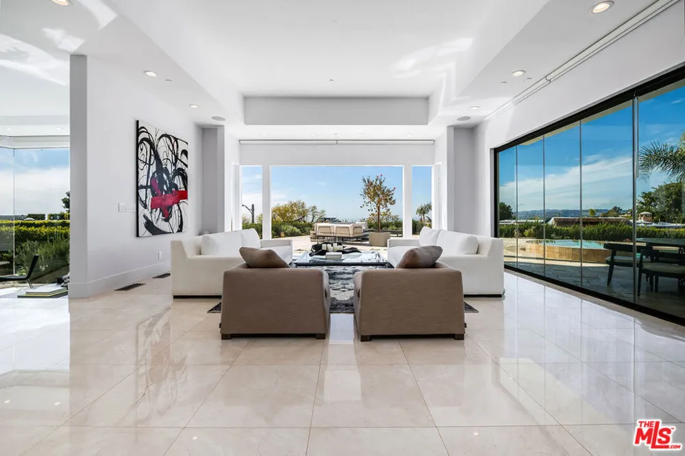 580 Chalette Drive Beverly Hills, CA 90210