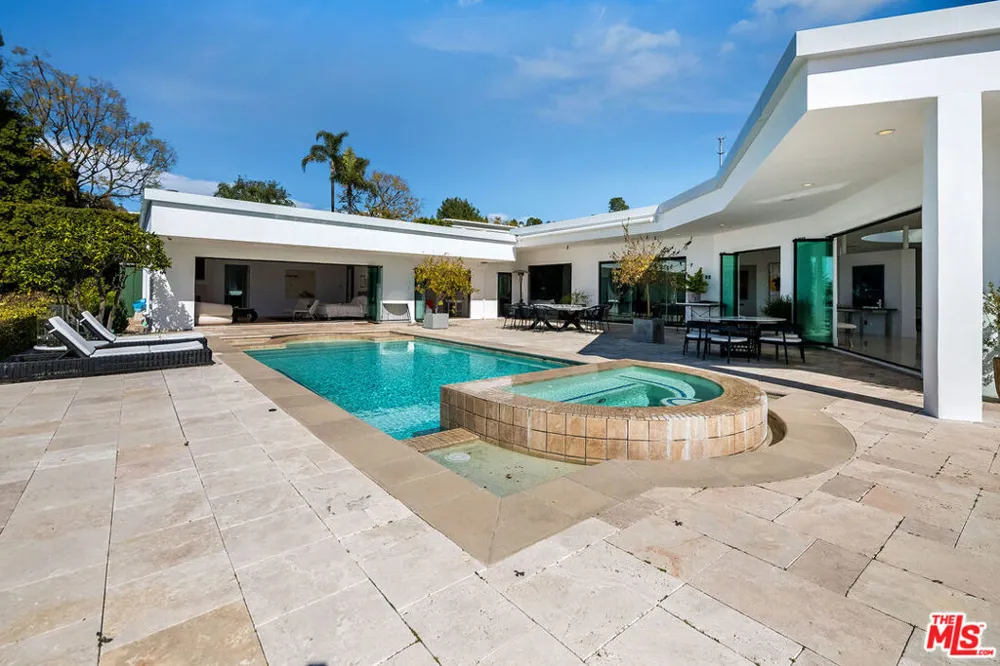 580 Chalette Drive Beverly Hills, CA 90210