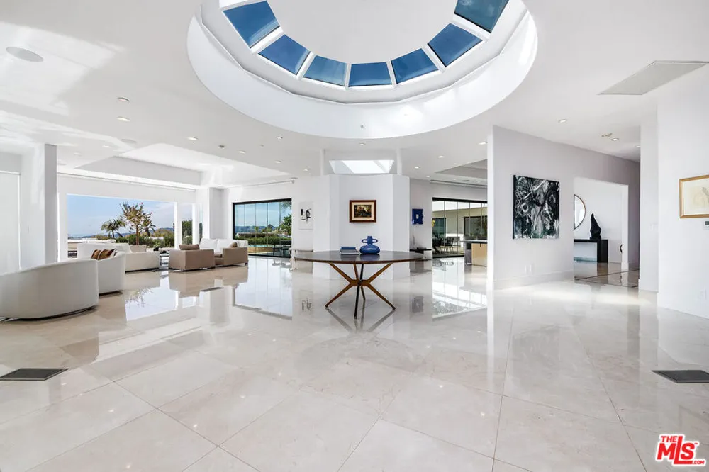 580 Chalette Drive Beverly Hills, CA 90210