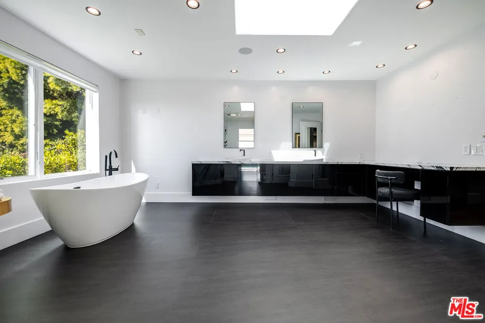580 Chalette Drive Beverly Hills, CA 90210