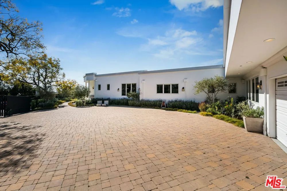 580 Chalette Drive Beverly Hills, CA 90210