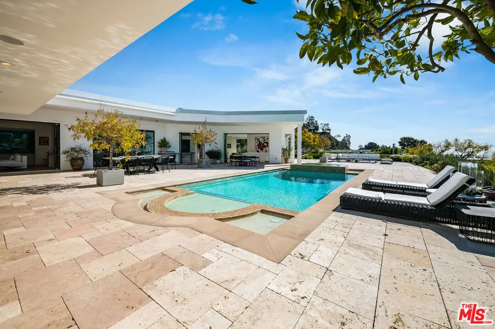 580 Chalette Drive Beverly Hills, CA 90210