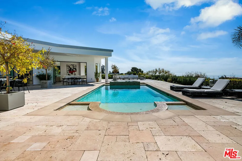 580 Chalette Drive Beverly Hills, CA 90210
