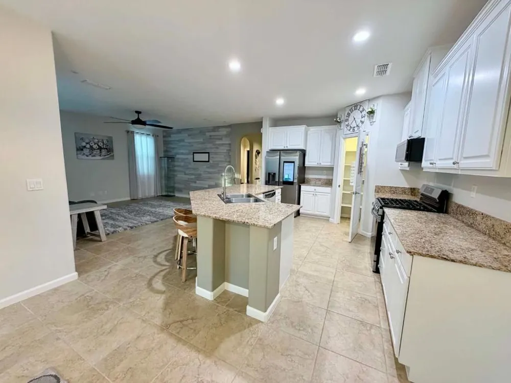Address Not Shown Roseville, CA 95747