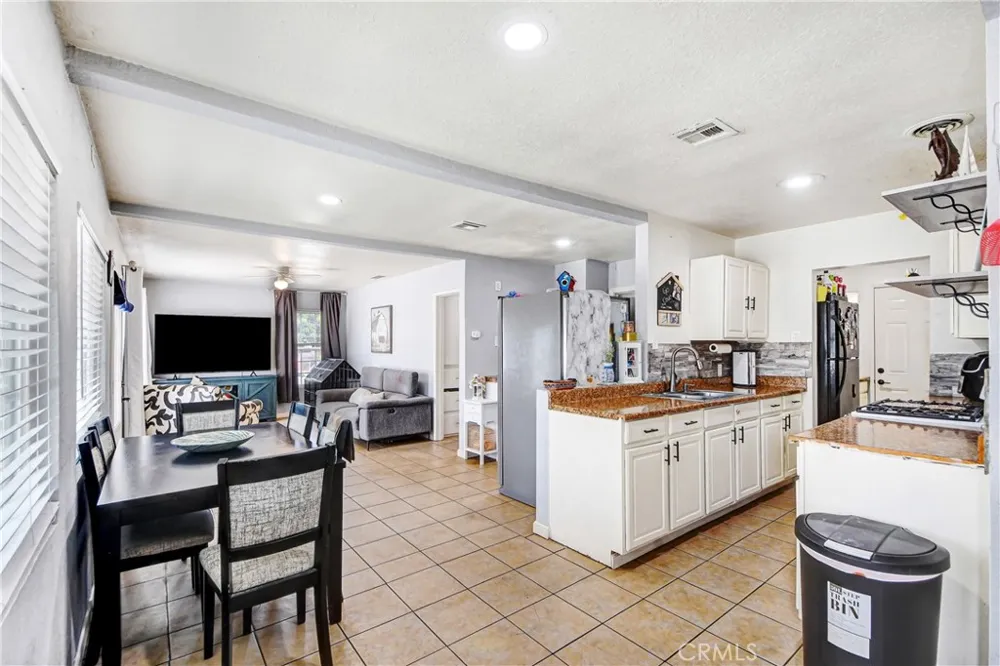 26316 Investors Pl Hemet, CA 92544