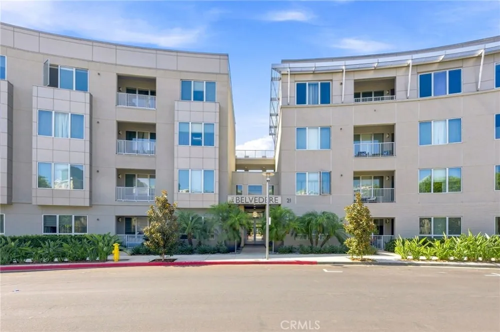 21 Gramercy #309 Irvine, CA 92612