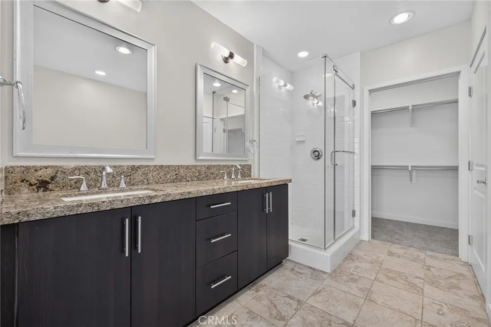21 Gramercy #309 Irvine, CA 92612