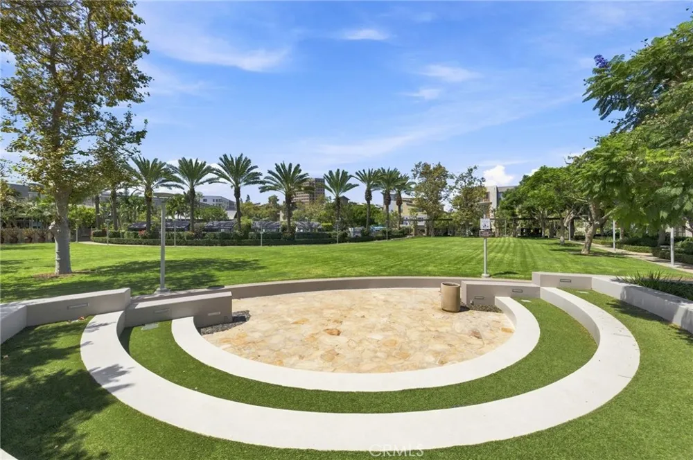 21 Gramercy #309 Irvine, CA 92612