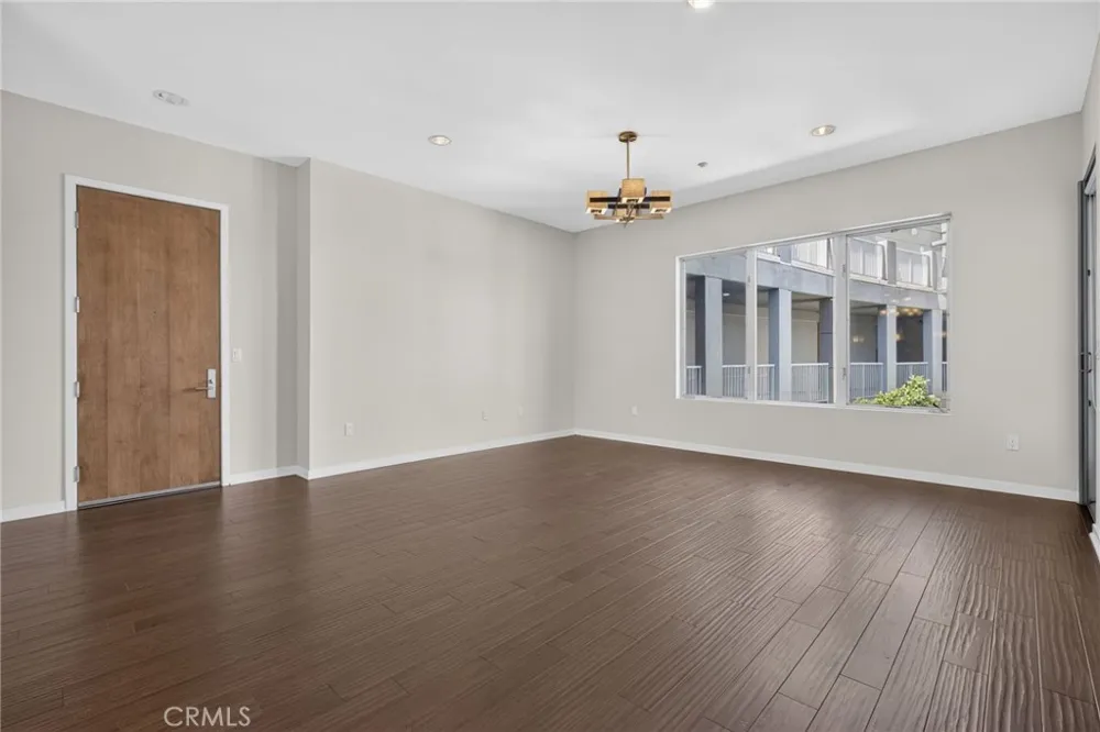21 Gramercy #309 Irvine, CA 92612