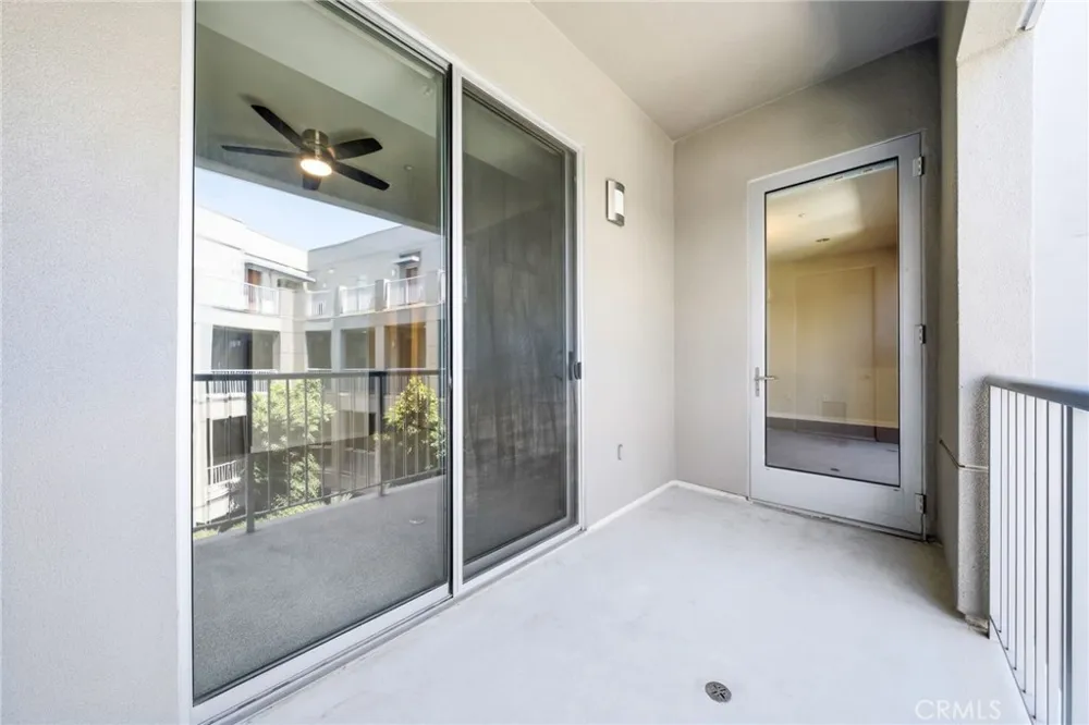 21 Gramercy #309 Irvine, CA 92612