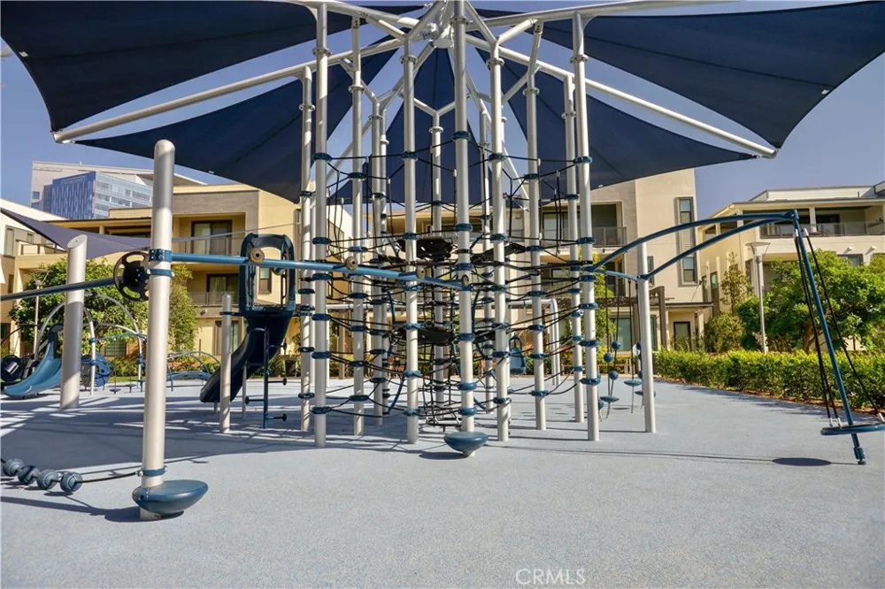 21 Gramercy #309 Irvine, CA 92612