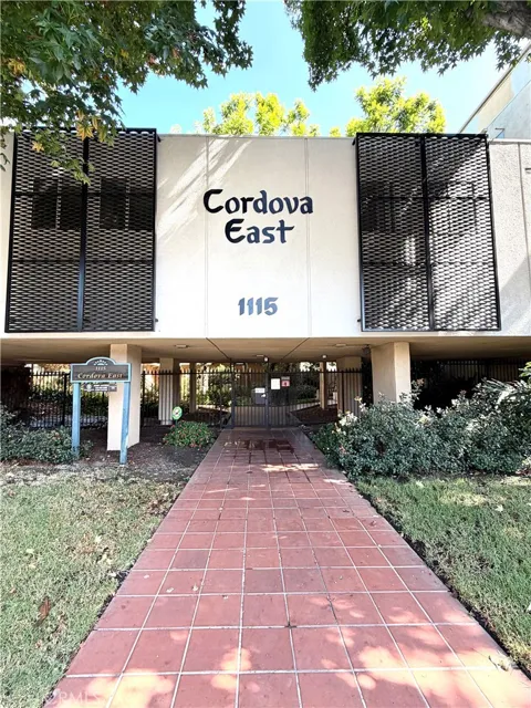 1115 Cordova #212