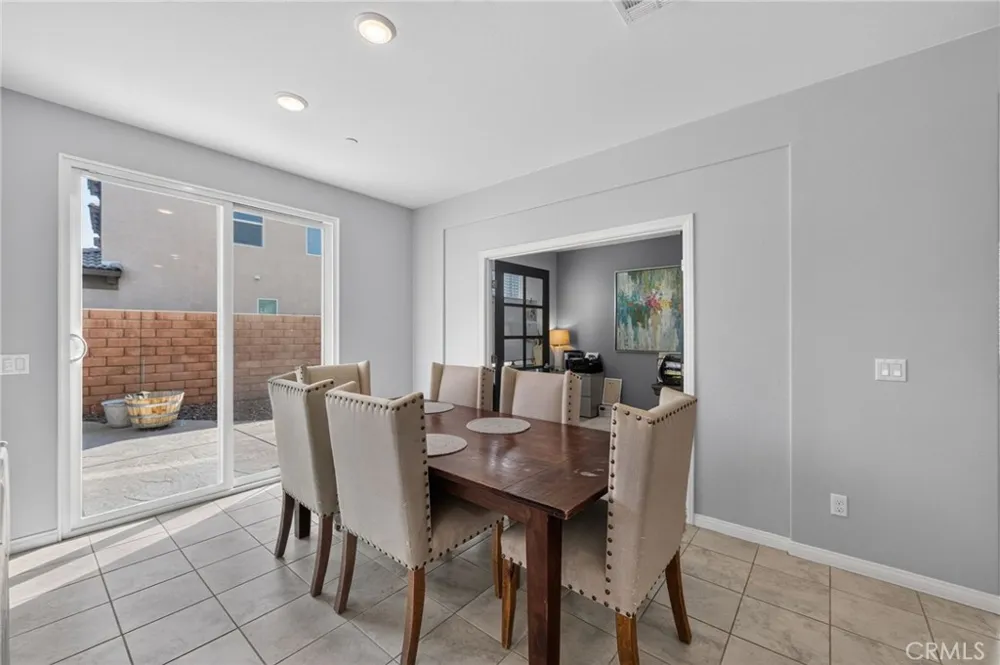 25003 Rockston Drive Corona, CA 92883