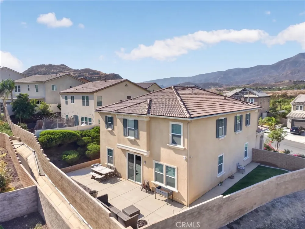 25003 Rockston Drive Corona, CA 92883