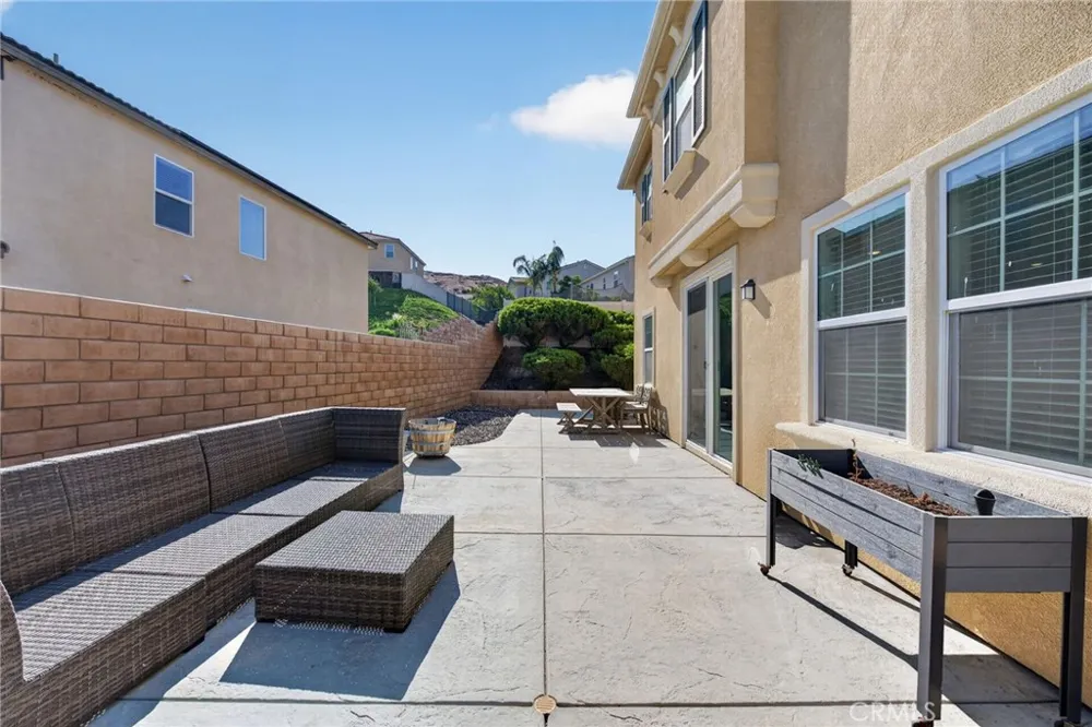 25003 Rockston Drive Corona, CA 92883