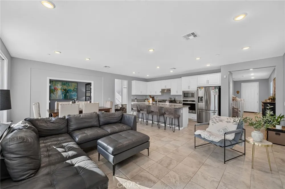 25003 Rockston Drive Corona, CA 92883