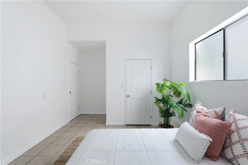 1344 254th Harbor City, CA 90710