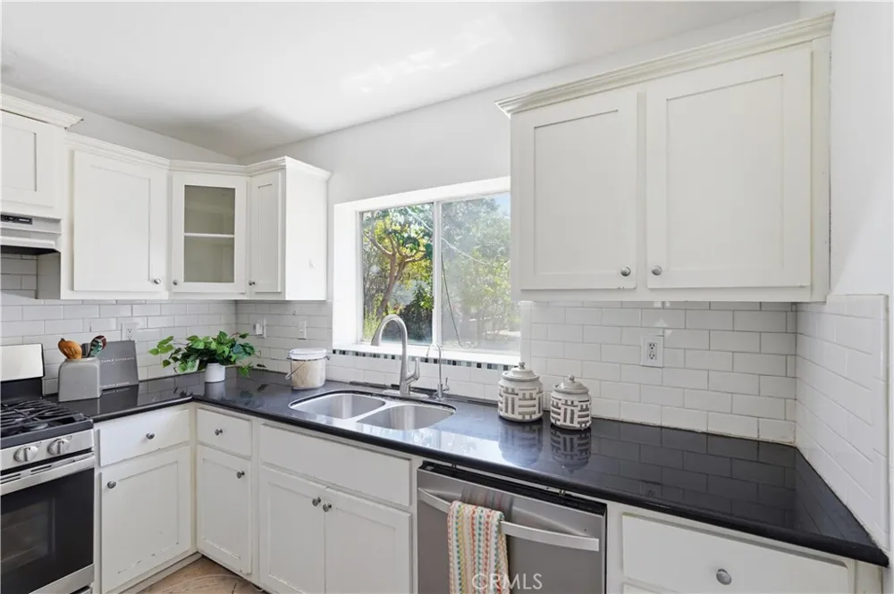 1344 254th Harbor City, CA 90710