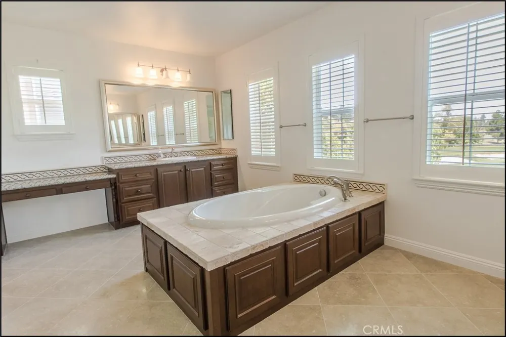 47 Santa Barbara Aliso Viejo, CA 92656