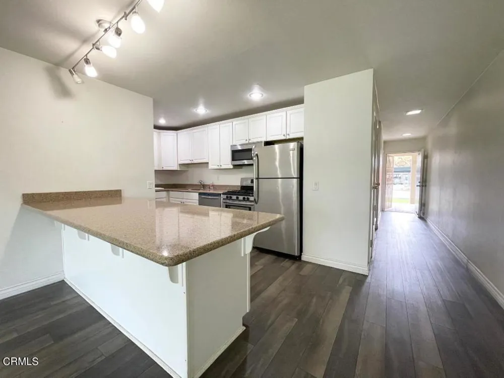 669 Reef Circle Port Hueneme, CA 93041