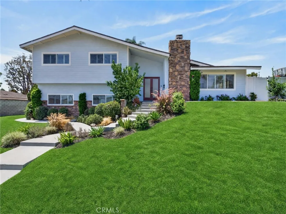 1623 Vallejo Upland, CA 91784