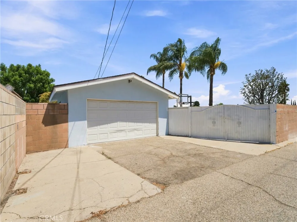 1623 Vallejo Upland, CA 91784