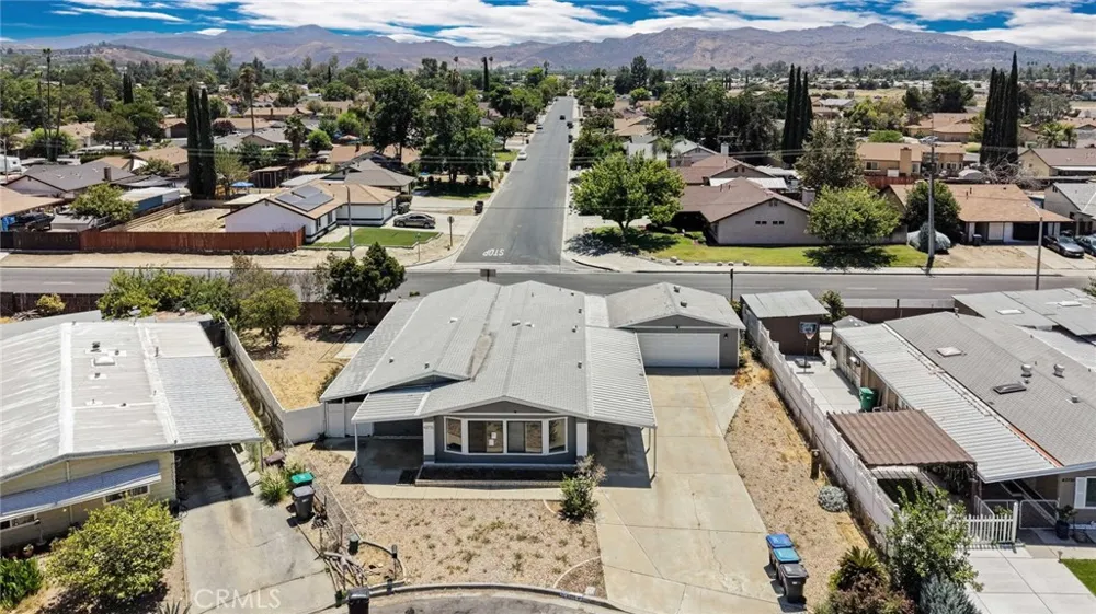 43715 Elliot Court Hemet, CA 92544