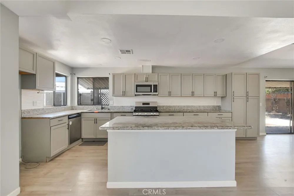 43715 Elliot Court Hemet, CA 92544