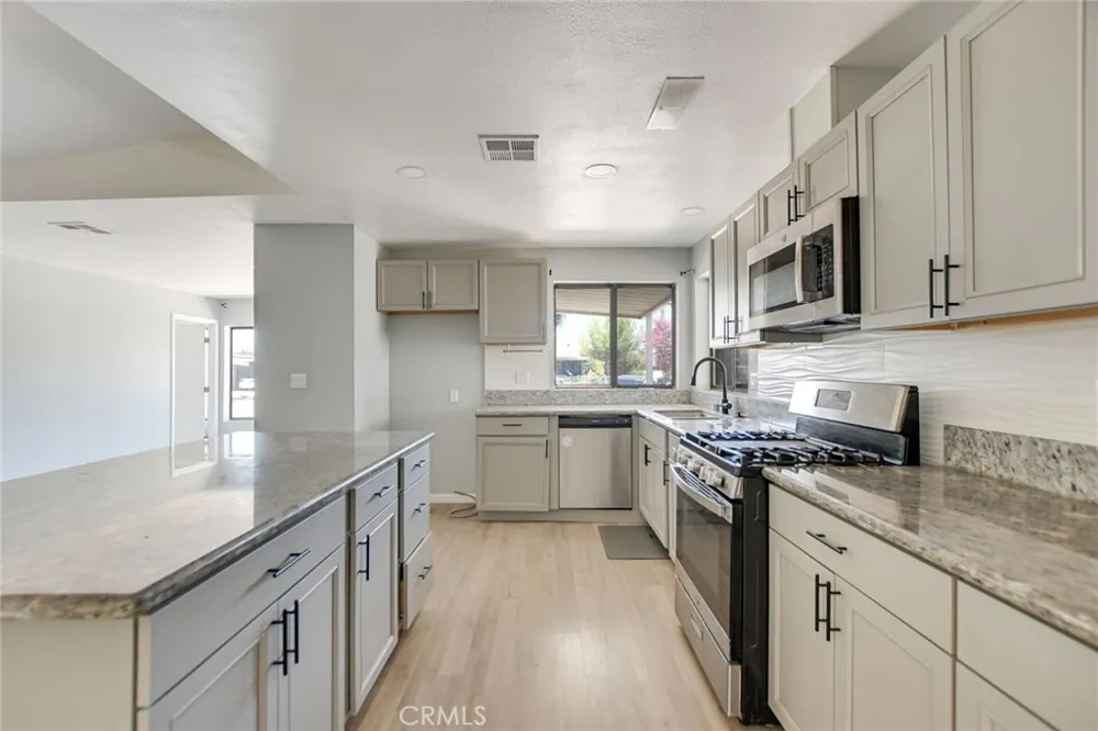 43715 Elliot Court Hemet, CA 92544