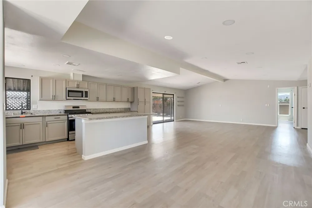 43715 Elliot Court Hemet, CA 92544