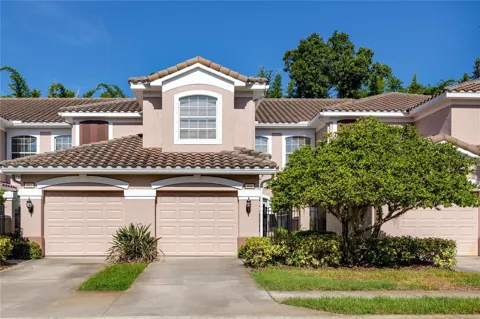 894 LANTERN WAY