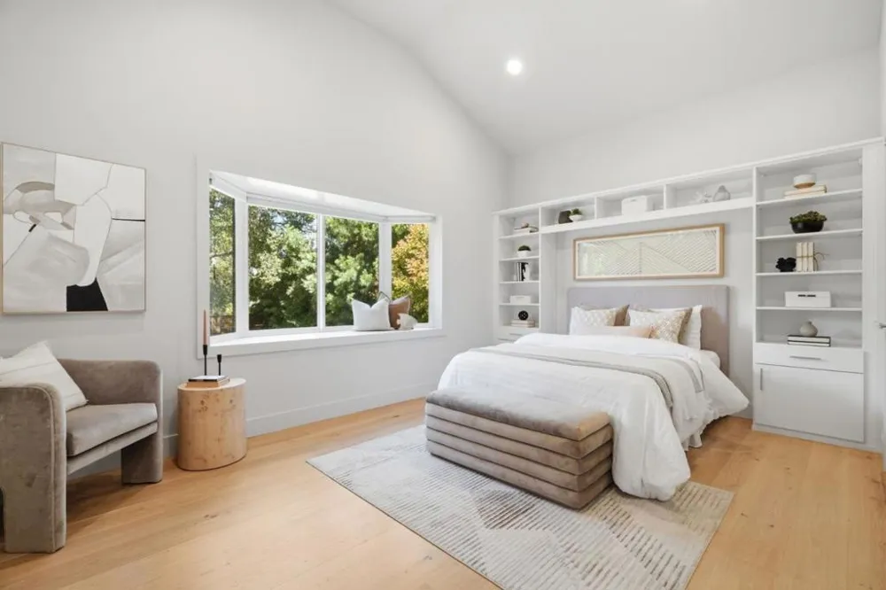 1691 Whitham Avenue Los Altos, CA 94024