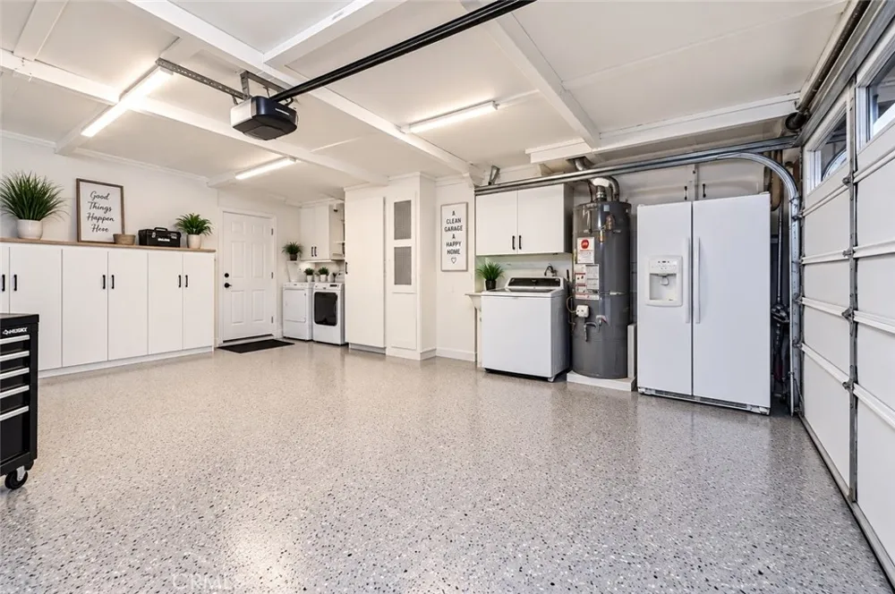 10212 Sherrill Anaheim, CA 92804