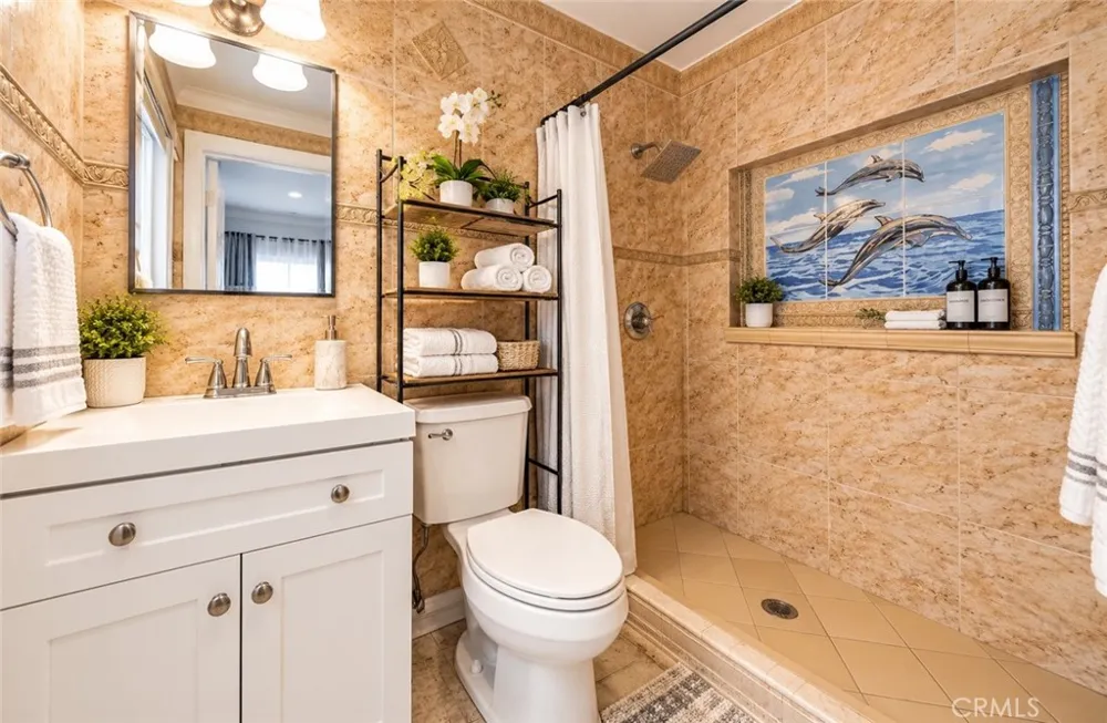 10212 Sherrill Anaheim, CA 92804