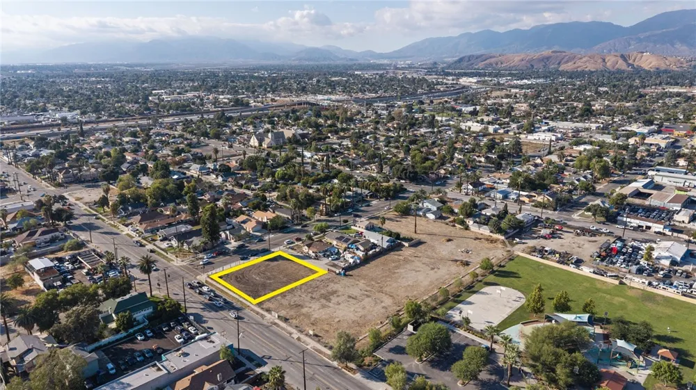 901 F STREET San Bernardino, CA 92410