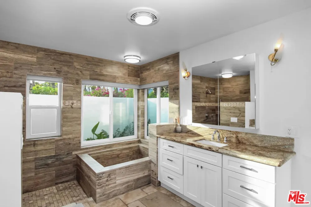 49340 Sunrose Lane Palm Desert, CA 92260