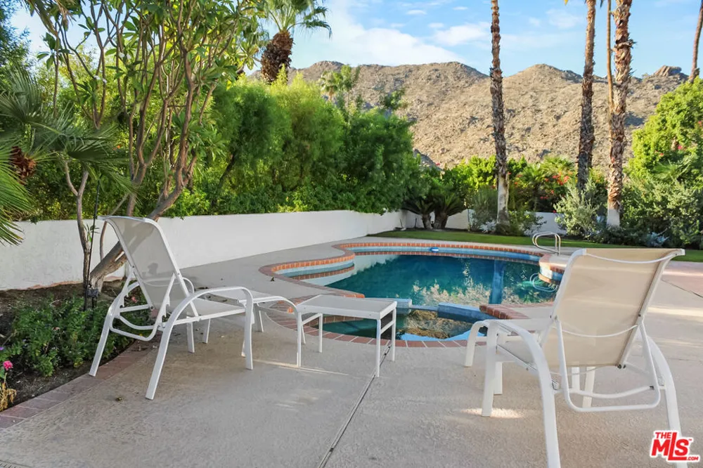 49340 Sunrose Lane Palm Desert, CA 92260