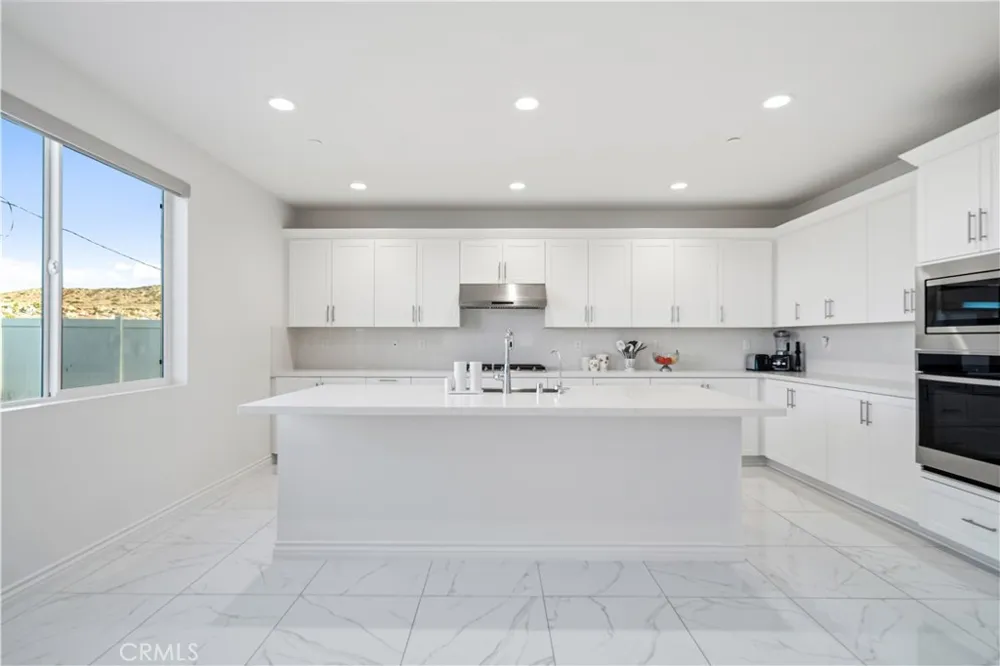 38856 Malva Rosa Drive Palmdale, CA 93551