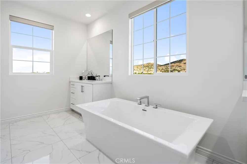 38856 Malva Rosa Drive Palmdale, CA 93551