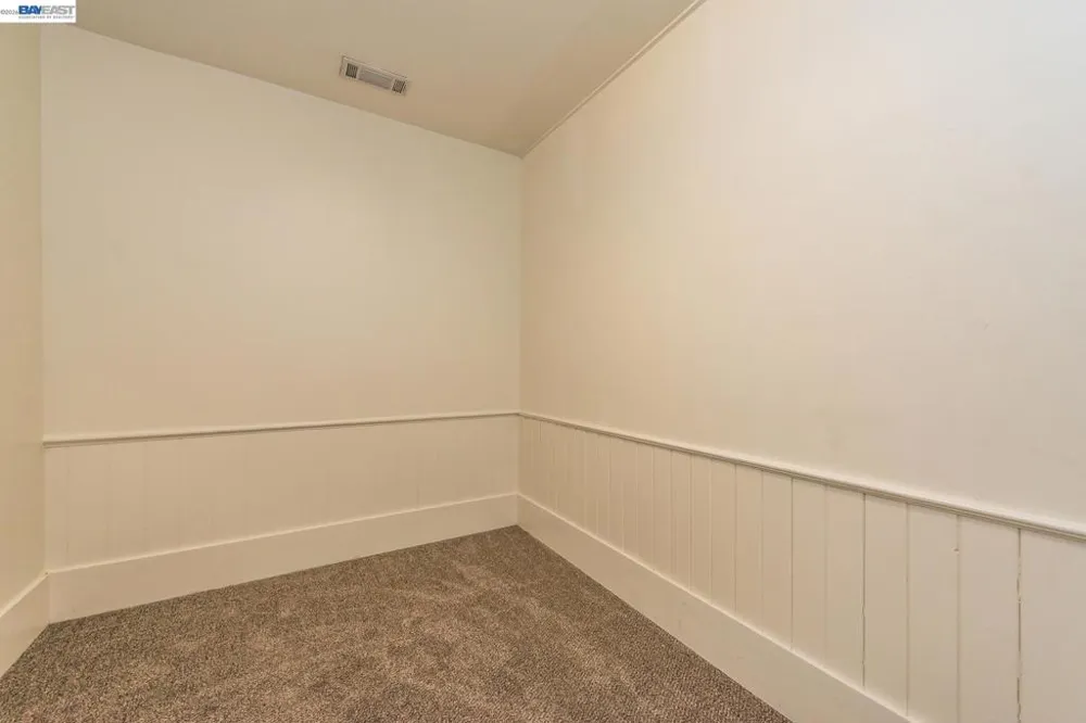 525 Main St. Weaverville, CA 96093
