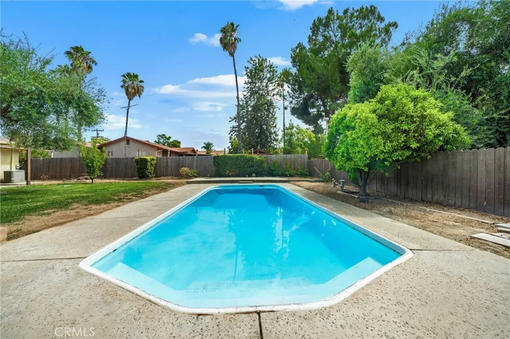 26985 Meridian Street Hemet, CA 92544