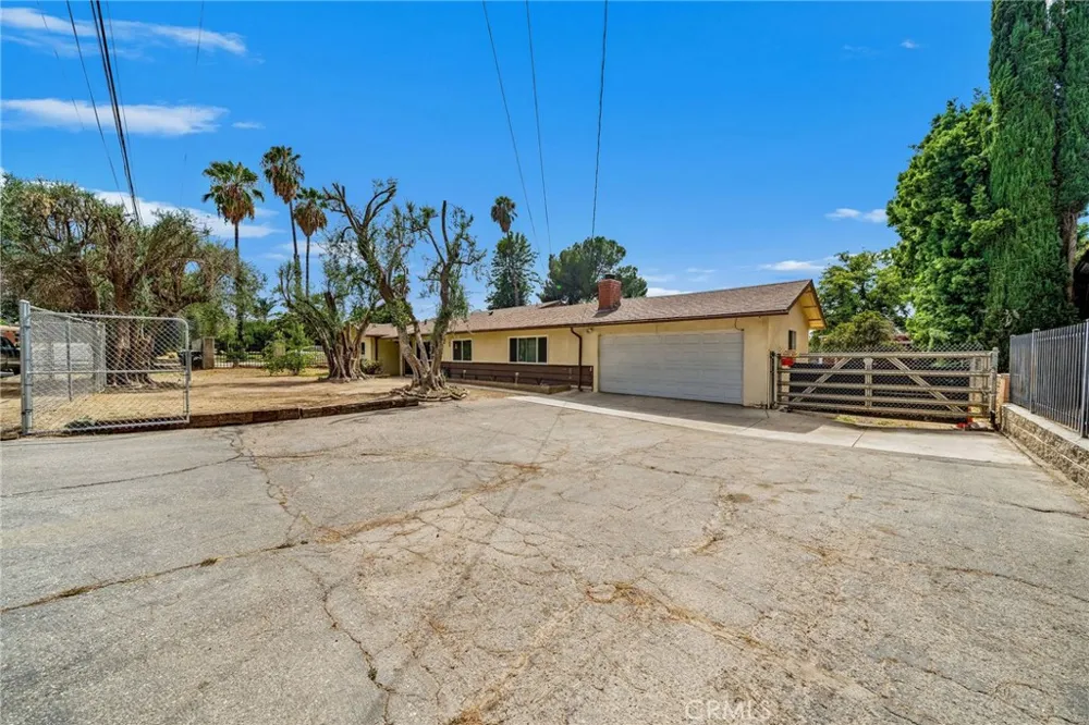 26985 Meridian Street Hemet, CA 92544